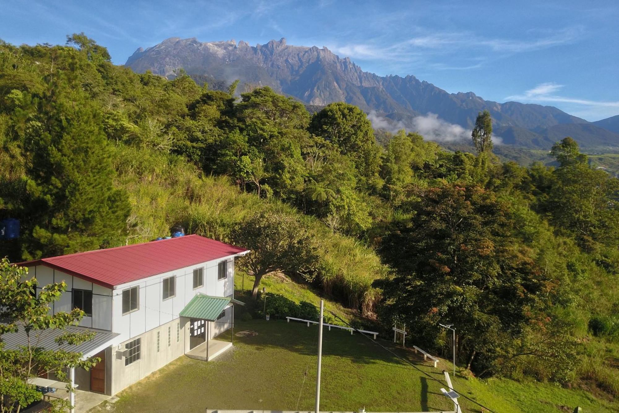 The Explorer Kundasang Villa Exterior photo